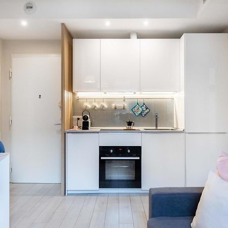 Luxury Apartment - Free Private - Parking Maestri Campionesi 16 Milan Exterior photo